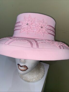 Gorgeous Dress Hat / Church Hat by Ben Marc